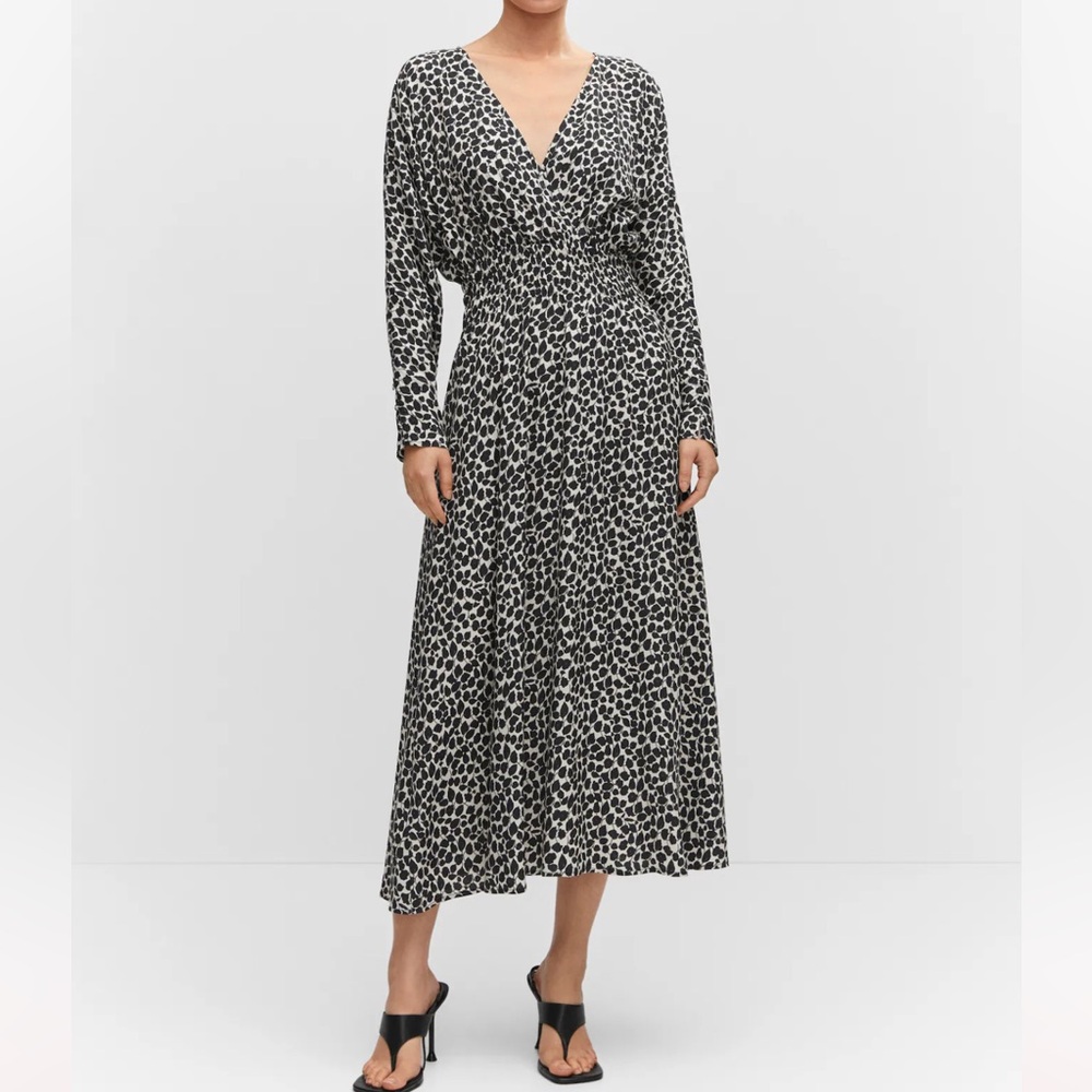 NWOT MANGO Printed dress with ruffled detail, Size 4